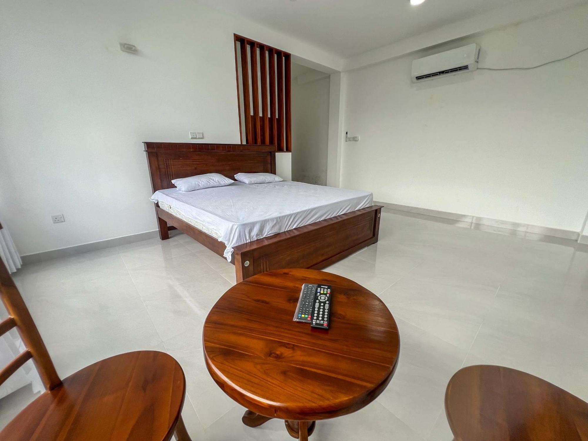 Meridian Holiday Resort Ratnapura Exterior foto